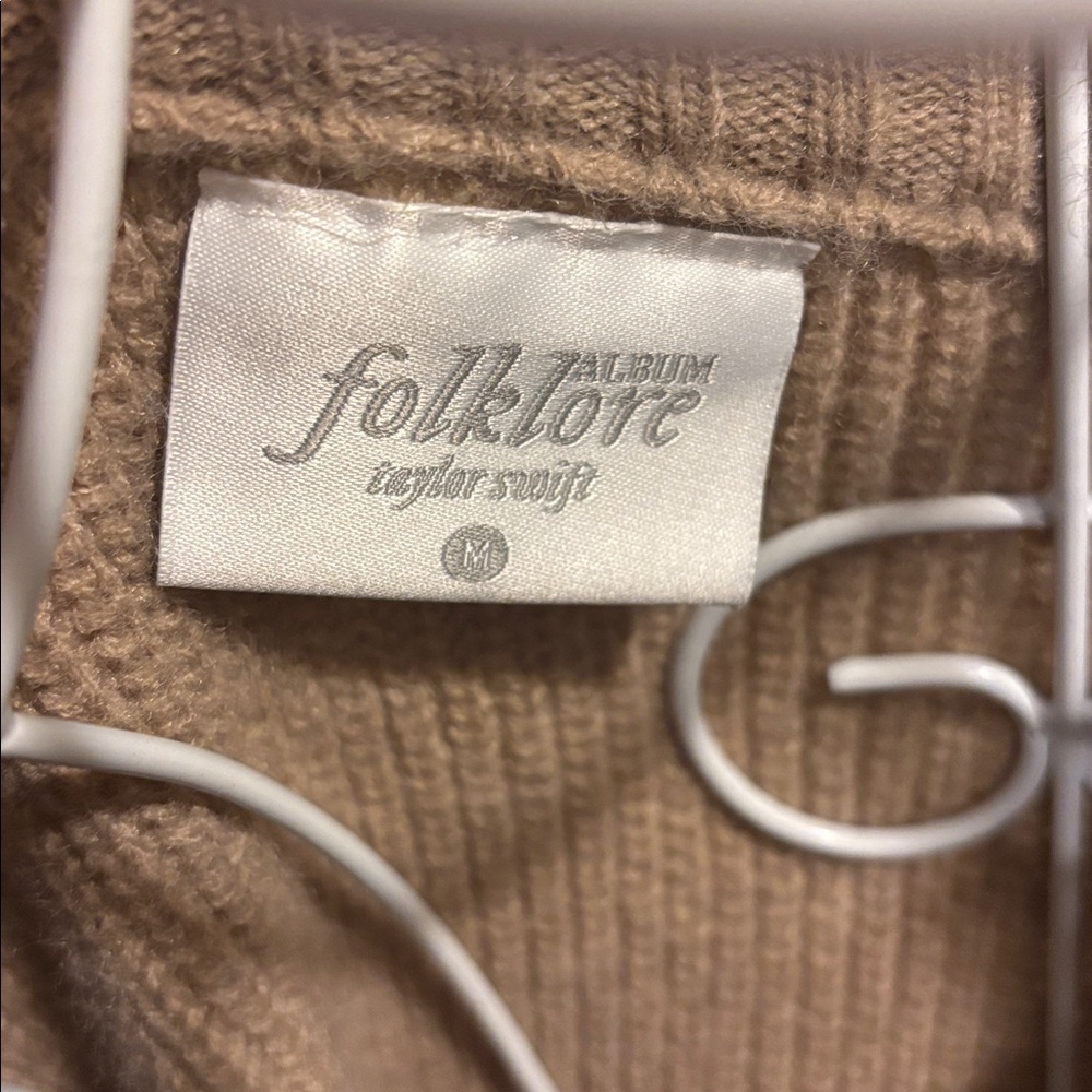 Taylor Swift Folklore Sweater Size Medium - Picture 2 of 5